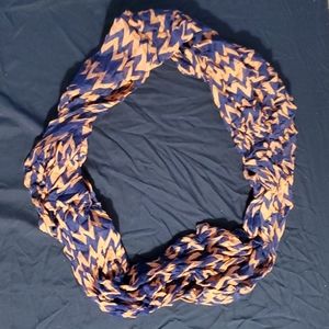 Infinity scarf Purple and pink Charming Charlie